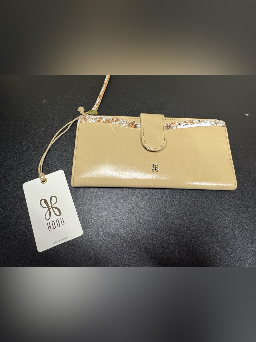 HOBO Max Continental Wallet Quartz Leather Floral Interior NWT $128